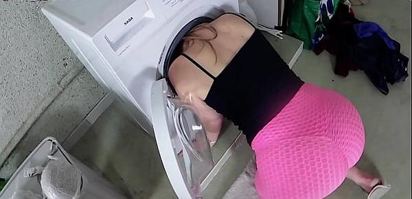  Fucking my Step Sister in the big Ass while she is Stuck in the washing machine!